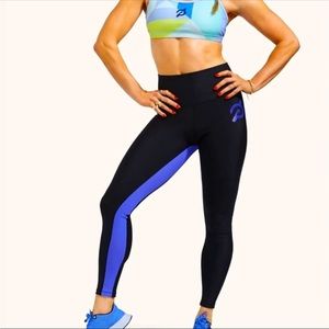 Peloton ribbed colorblock leggings Size L